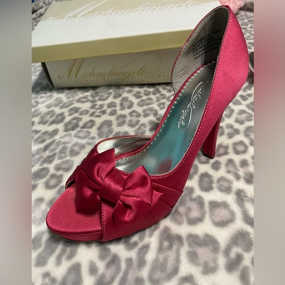 Michaelangelo’s David Bridal Heels - Picture 1 of 7